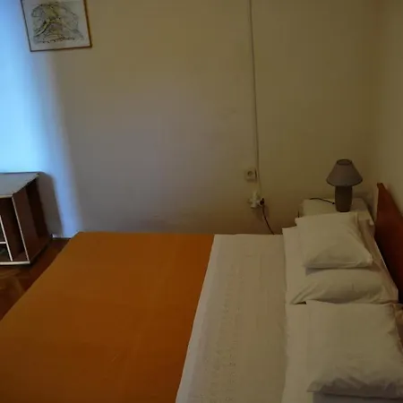 Frane Apartmán